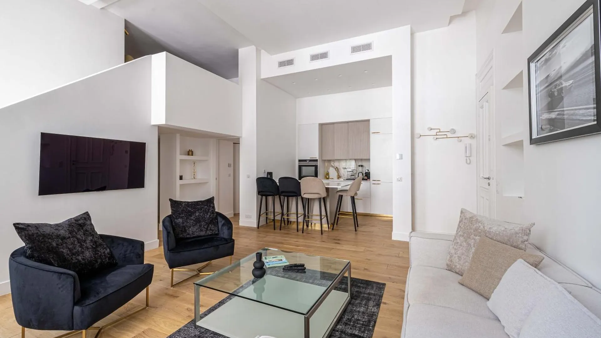 C1 Suite Hoche 3 Bdr Ac 5Mins Walk Palais Fest &Beach Cannes France