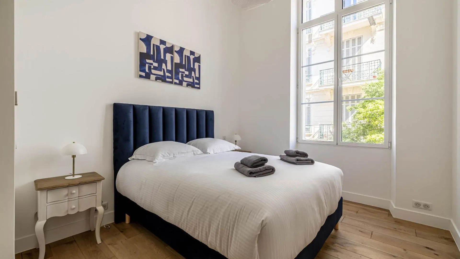 C1 Suite Hoche 3 Bdr Ac 5Mins Walk Palais Fest &Beach Cannes